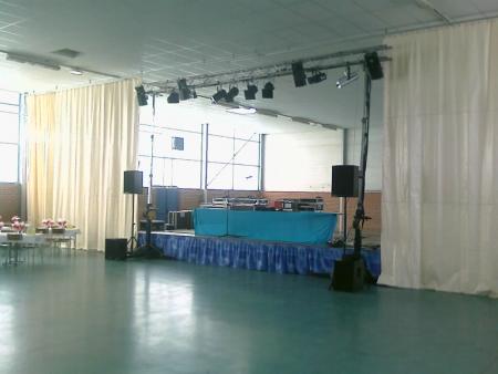 Salle des fêtes d'Estrée Blanche Octobre 2007
